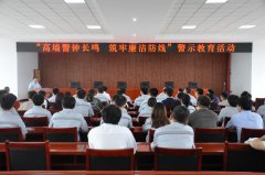 <b>们无论身处何种</b>